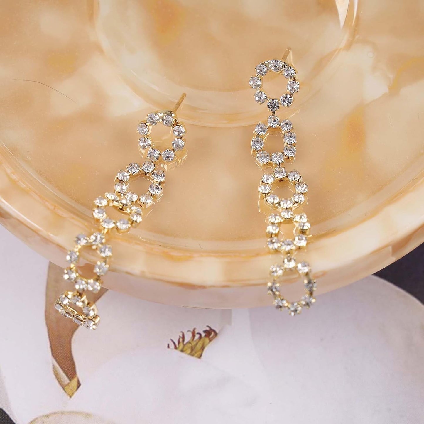 Vintage Crystal Square Drop Earrings Long Rhinestone Tassel Earrings Gold Hollow Square Dangle Earrings Sparkly Cz Bridal Stud Earrings Jewelry for Women